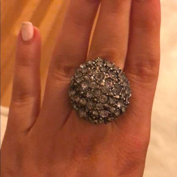 Stretchy crystal ring - Picture 3 of 8